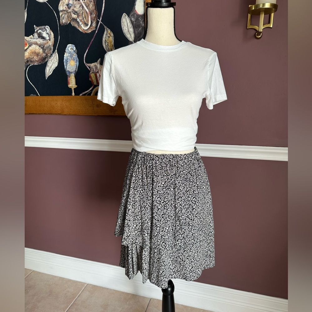 Madewell Ruffled 2 Tiered Challis Black and Black Mini Skirt Size 2